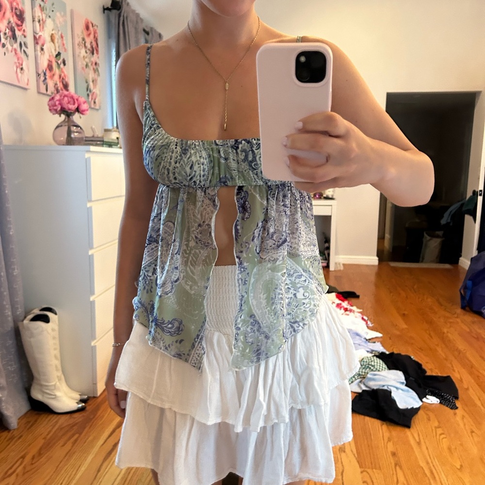 Tiger Mist Paisley printed top - Picture 5 of 8